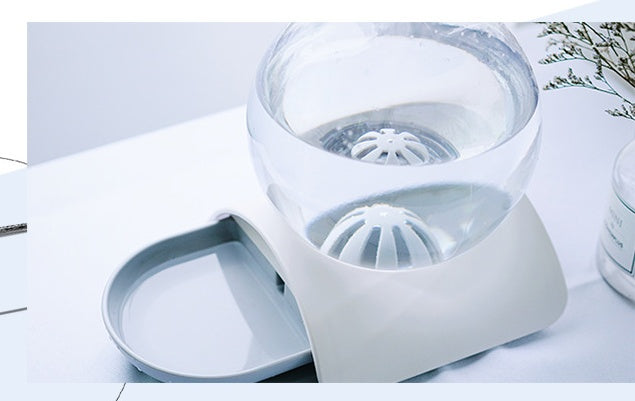 Automatic Water Dispenser for Cats And Small Pets Gomaki