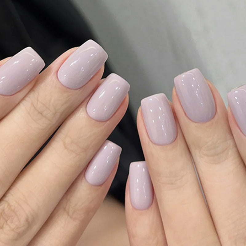 Matte and Glossy Press On Nail Set Gomaki