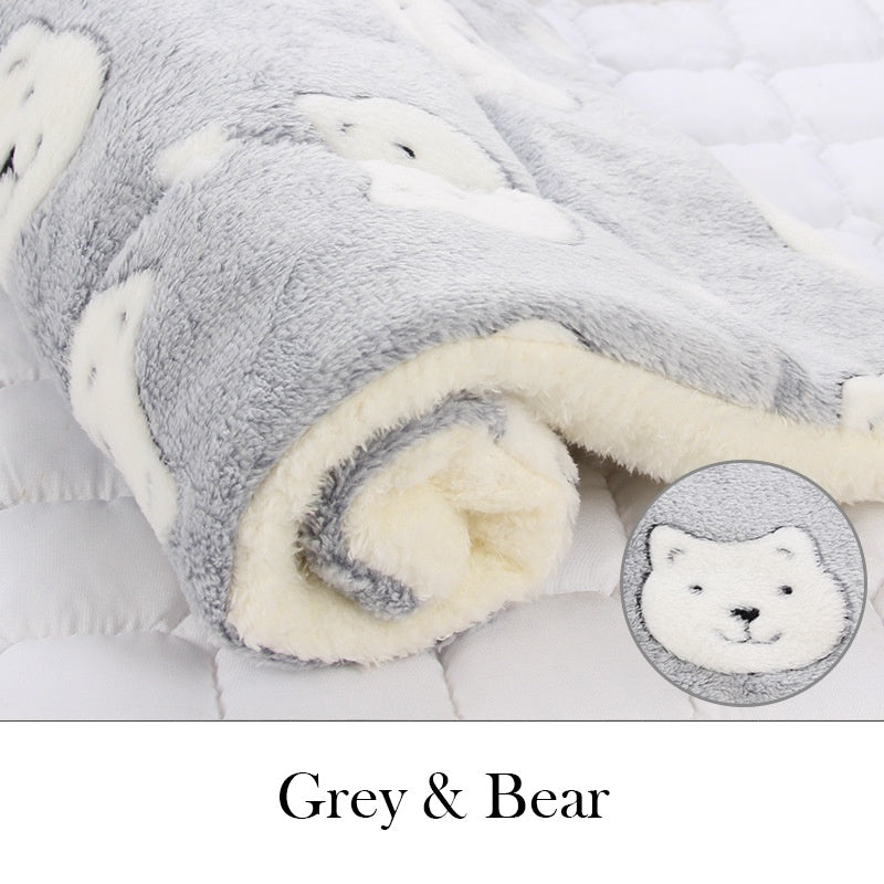 Pet Blanket Gomaki