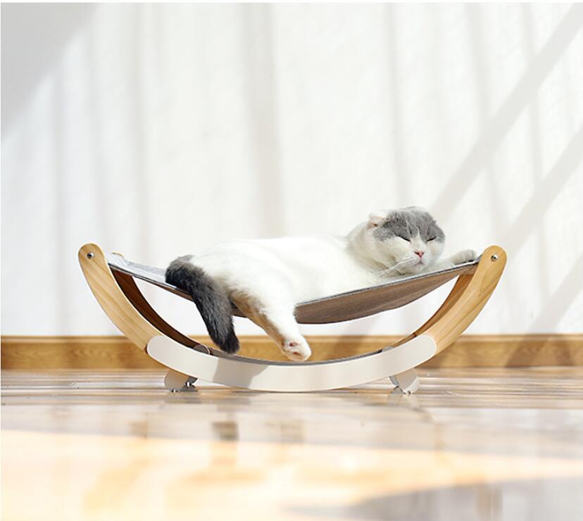 Solid Wood Pet Bed Gomaki
