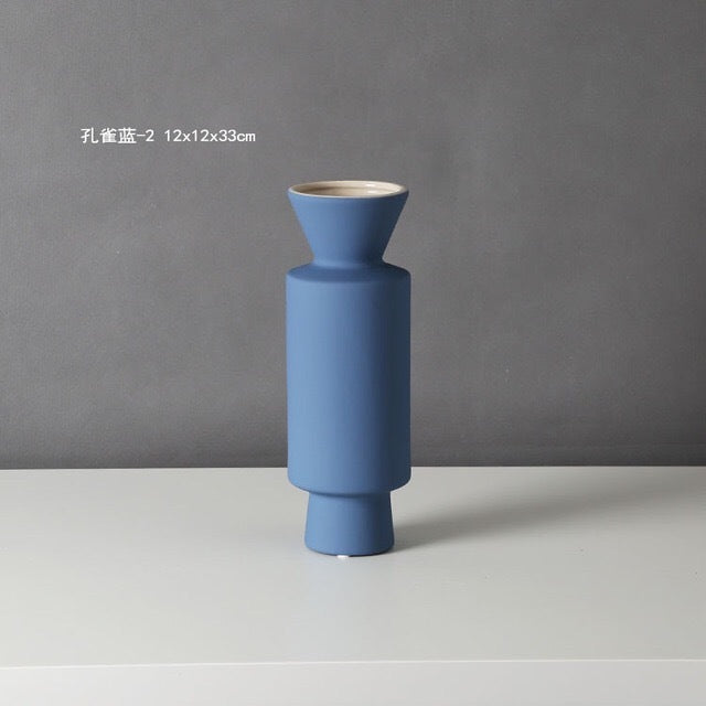 Modern Minimalist Decorative Vases Gomaki