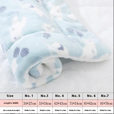 Pet Blanket Gomaki