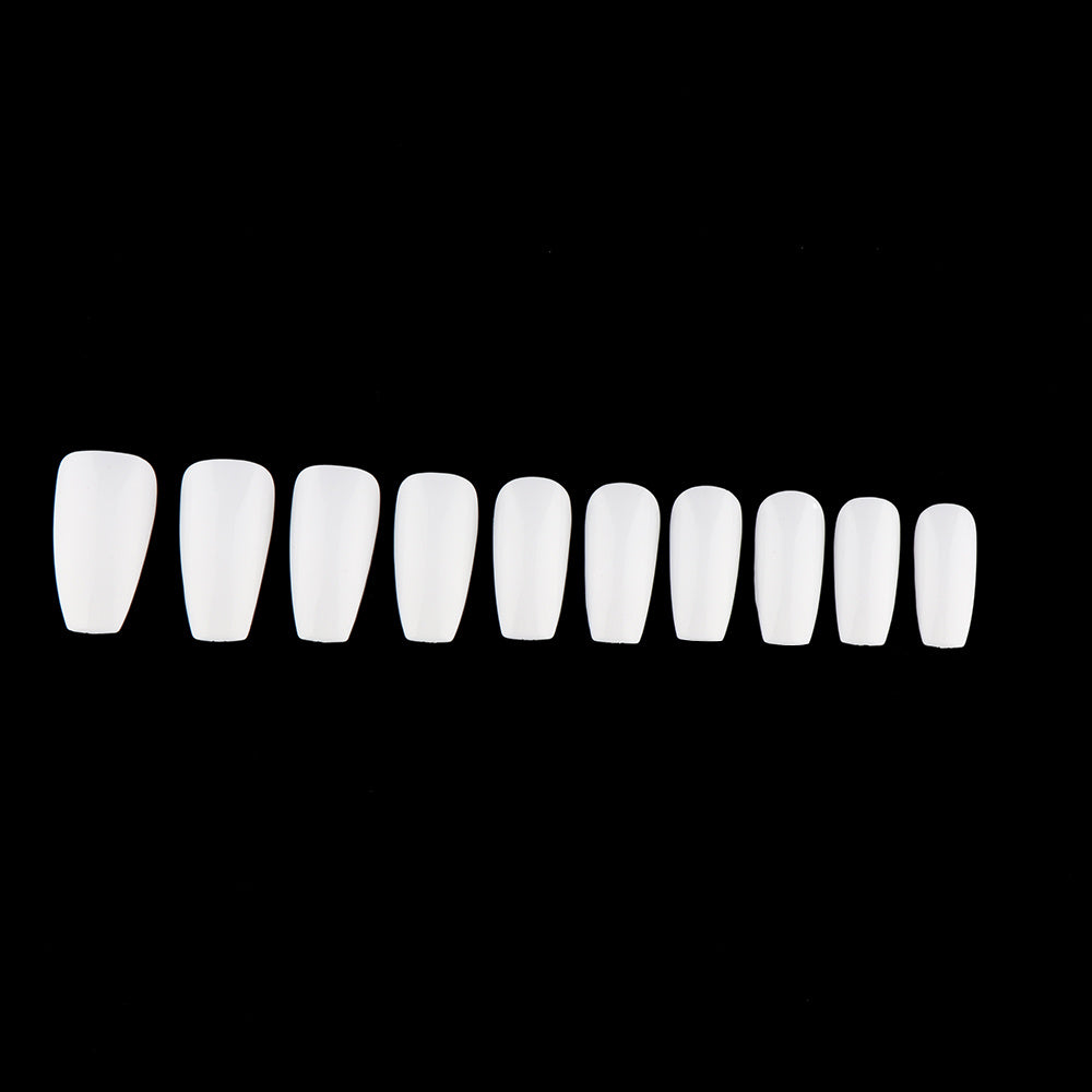 Professional White Nail Tips with Storage Box Gomaki
