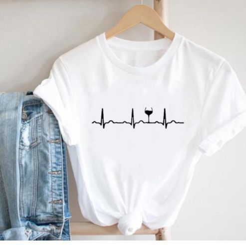 Minimalist Wine Glass Line Art T Shirt Gomaki