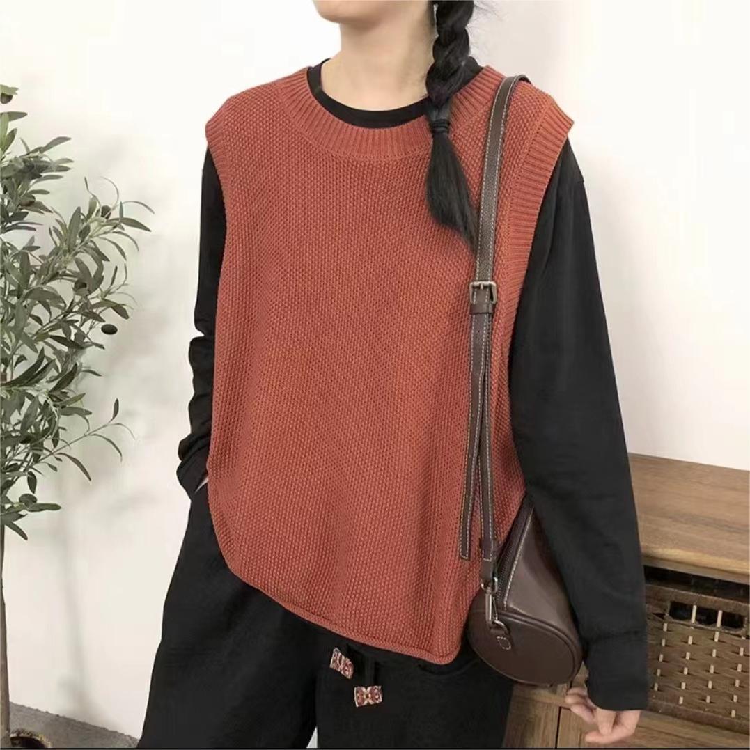 Women Knitted Sweater Vest Gomaki