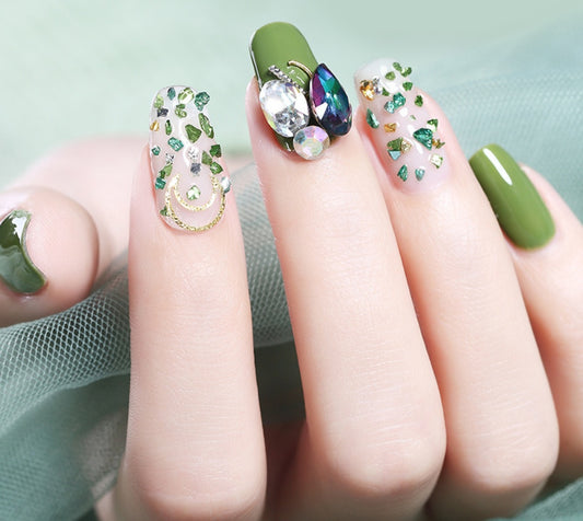 Luxury 3D Nail Art Decoration Set Gomaki