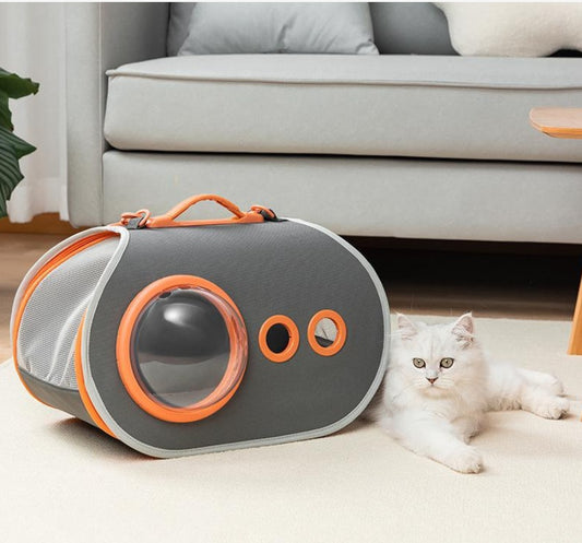 Space Capsule Pet Carrier Gomaki Shop
