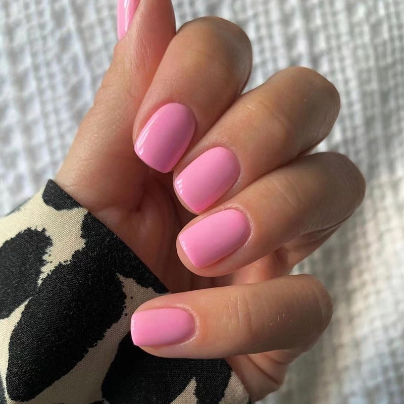 Short Oval Coral Press On Nails Gomaki