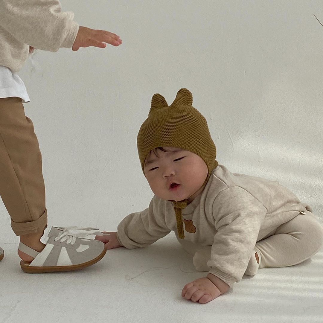 Baby Knit Bonnet with Bear Ears Gomaki