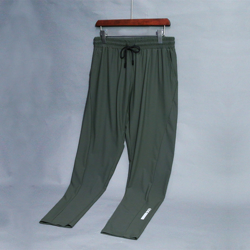 Men Athletic Slim Fit Joggers Gomaki