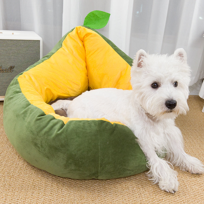 Frog Shaped Plush Pet Bed Gomaki