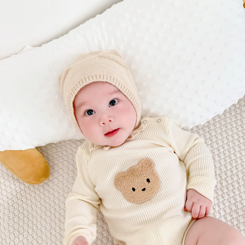 Baby Ribbed Cotton Romper with Bear Patch Gomaki