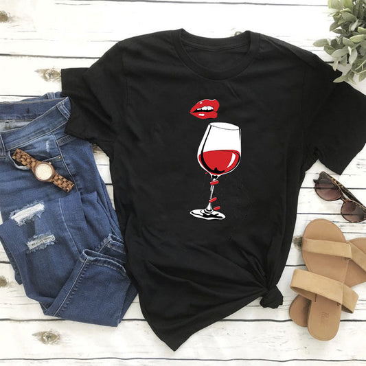 Women Graphic Wine Print T Shirt Gomaki